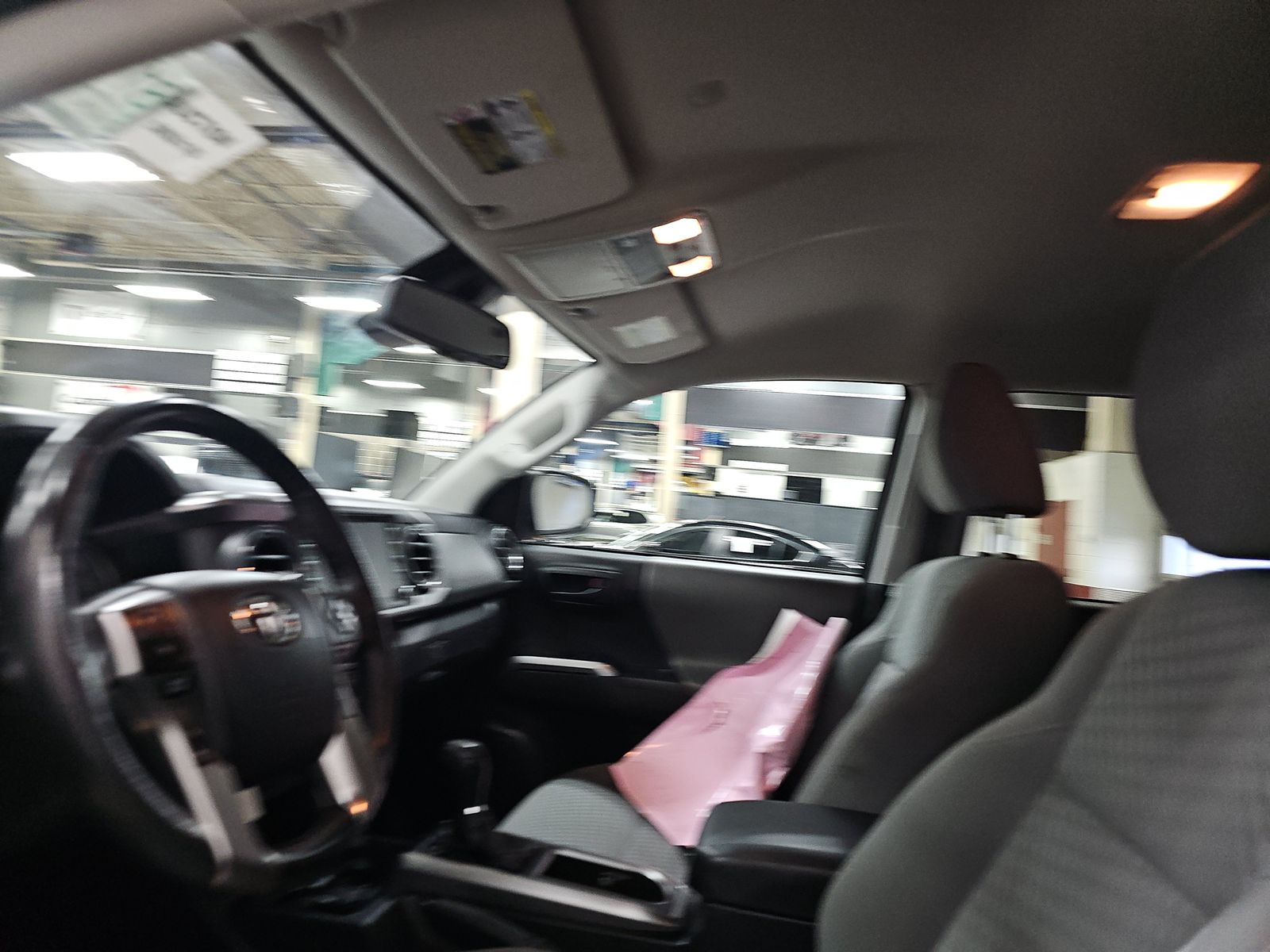 2022 Toyota Tacoma SR5 AWD