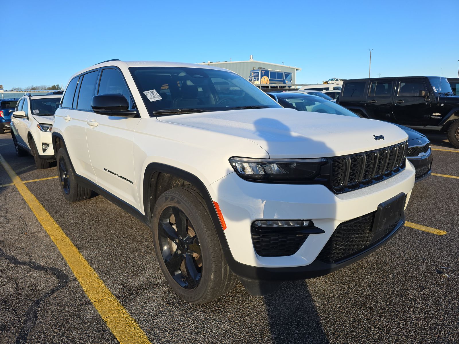 2023 Jeep Grand Cherokee Limited AWD