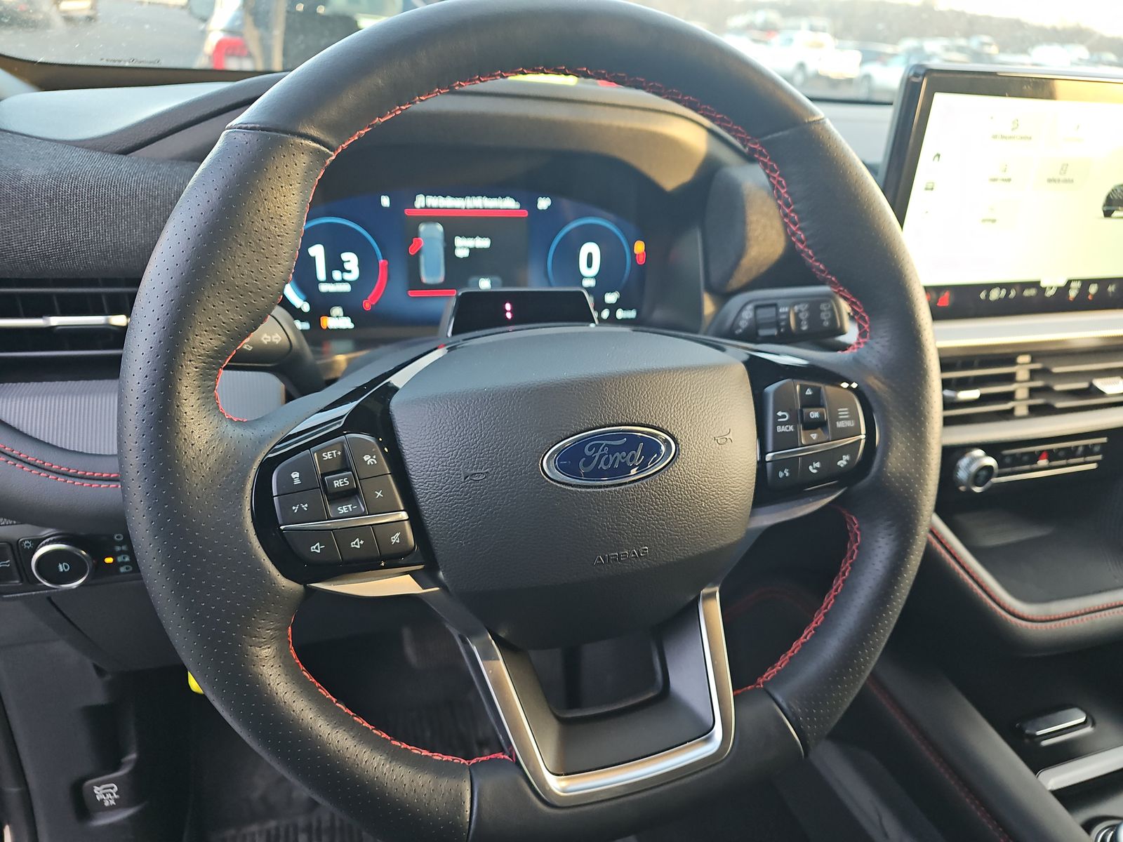 2025 Ford Explorer ST-Line AWD