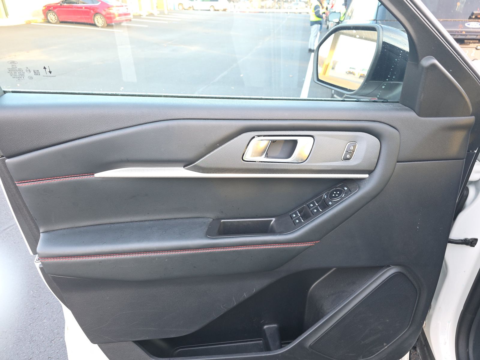 2025 Ford Explorer ST-Line AWD