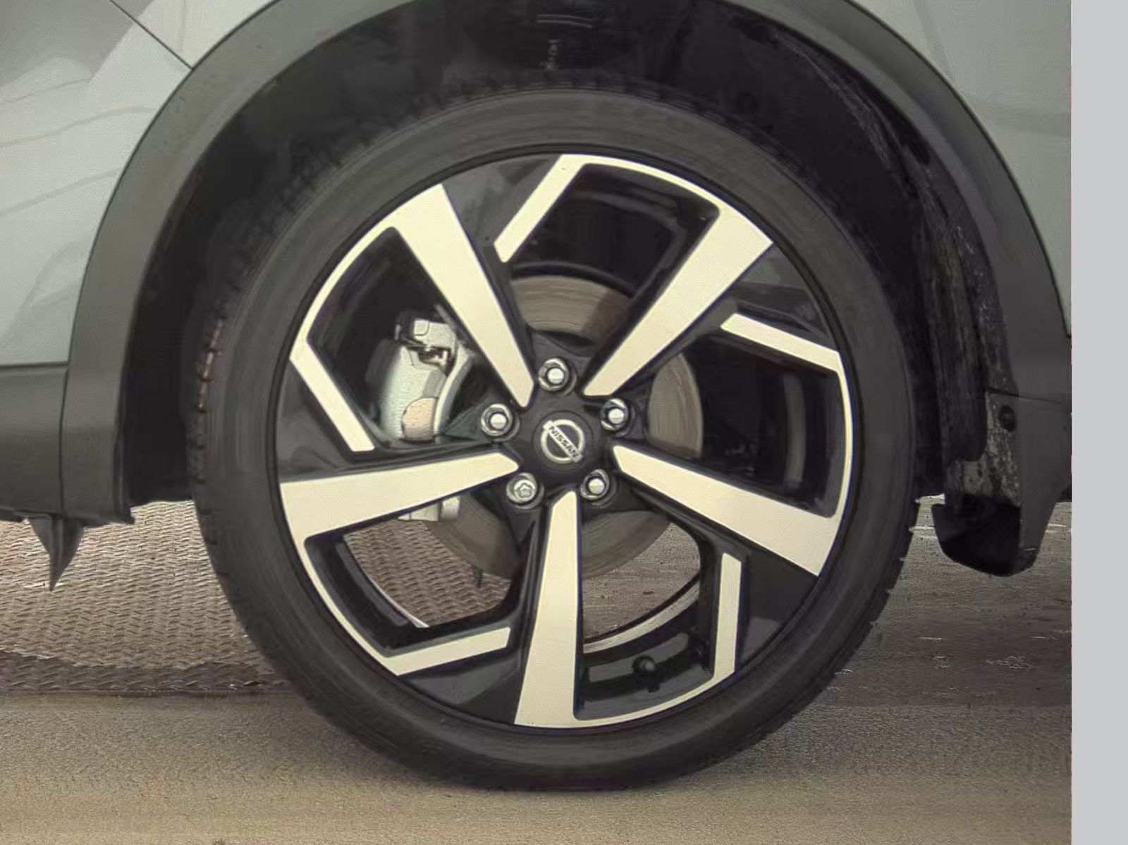 2022 Nissan Rogue Sport SL AWD