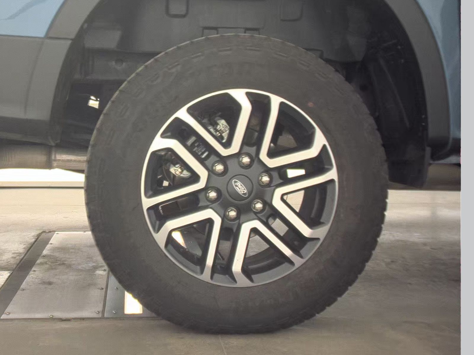 2025 Ford Ranger LARIAT AWD