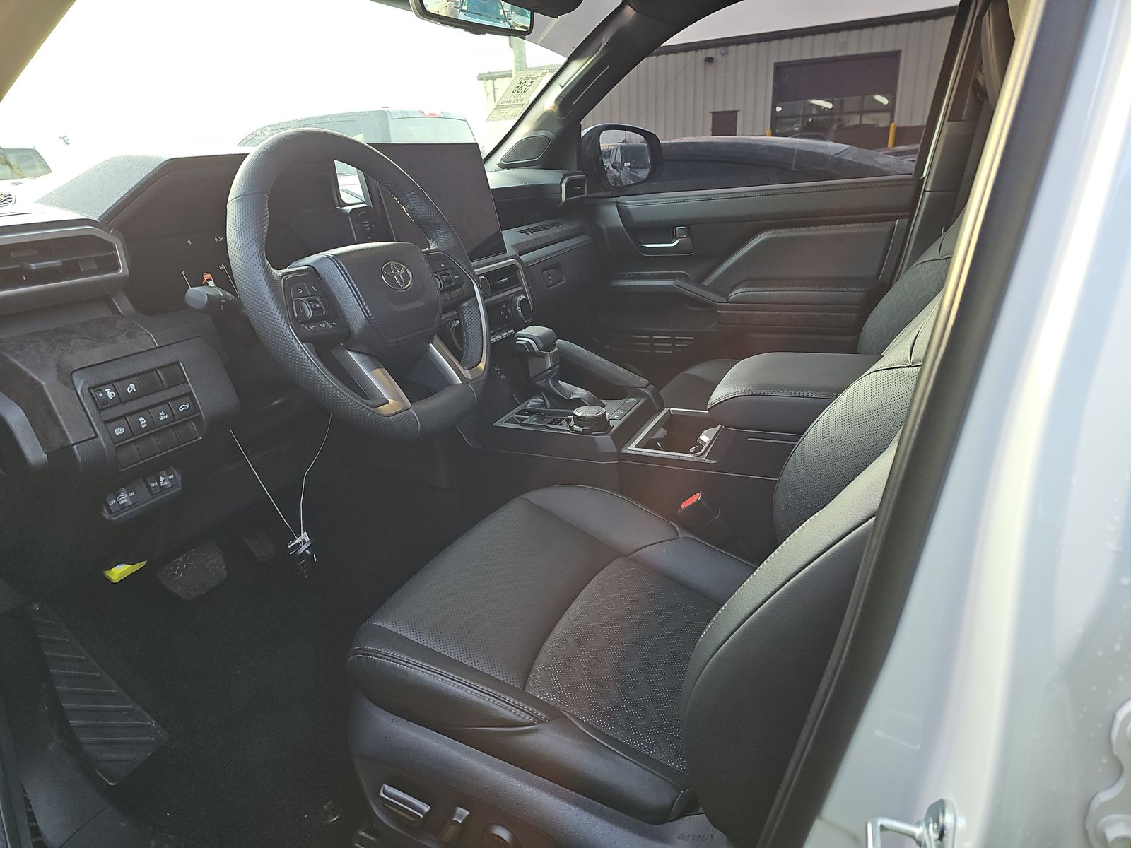 2025 Toyota Tacoma Limited AWD