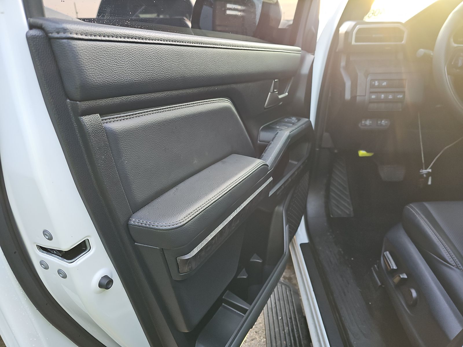 2025 Toyota Tacoma Limited AWD