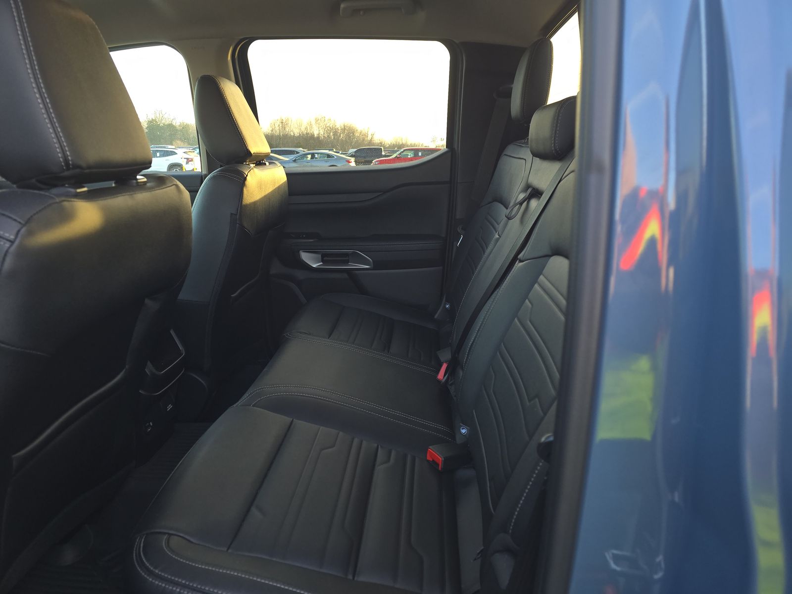 2025 Ford Ranger LARIAT AWD