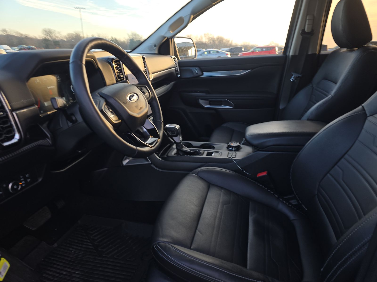 2025 Ford Ranger LARIAT AWD