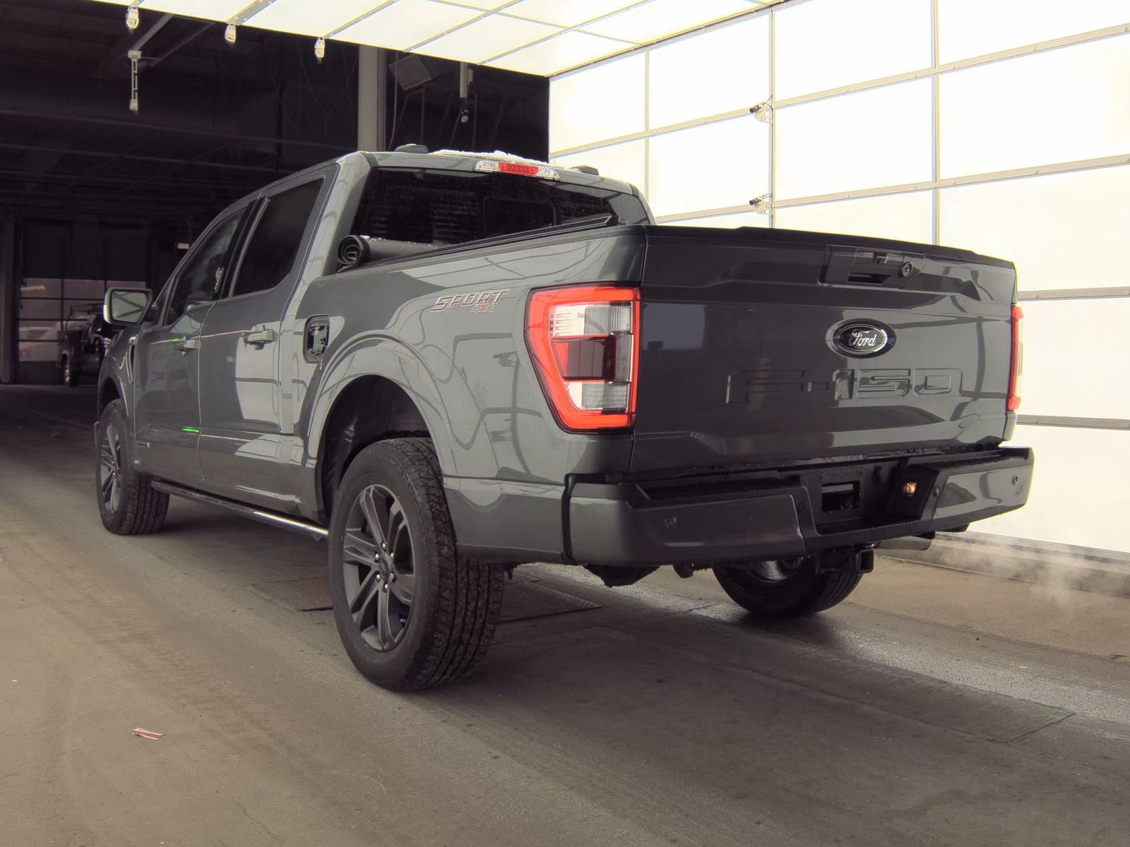 2023 Ford F-150 Hybrid Lariat AWD
