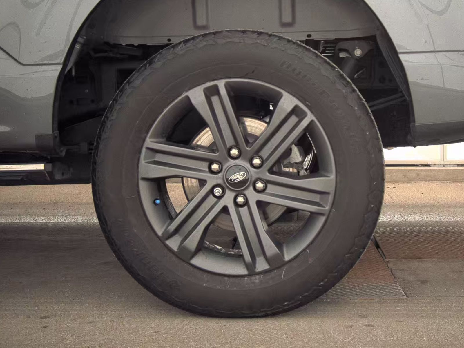 2023 Ford F-150 Hybrid Lariat AWD