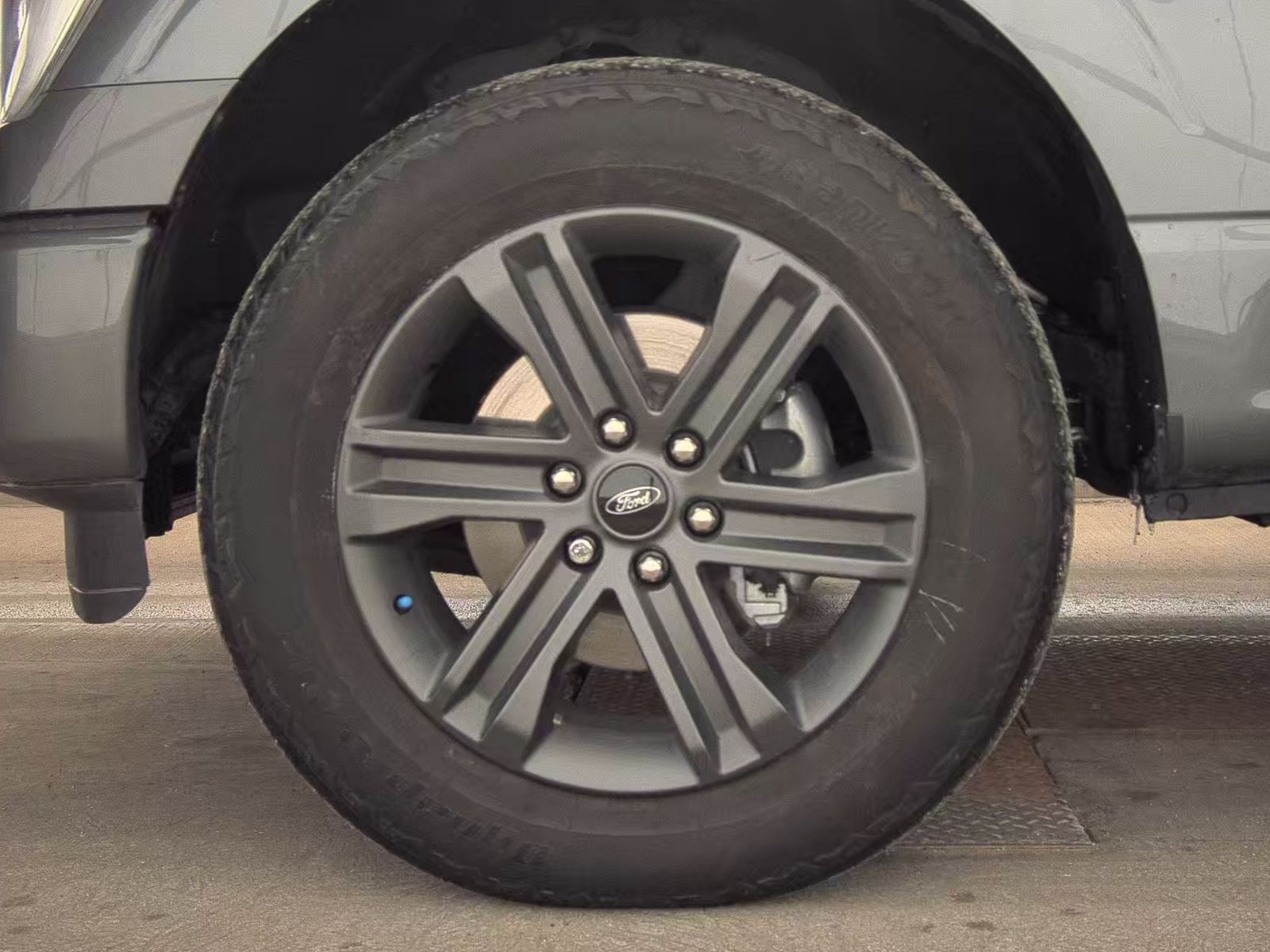 2023 Ford F-150 Hybrid Lariat AWD