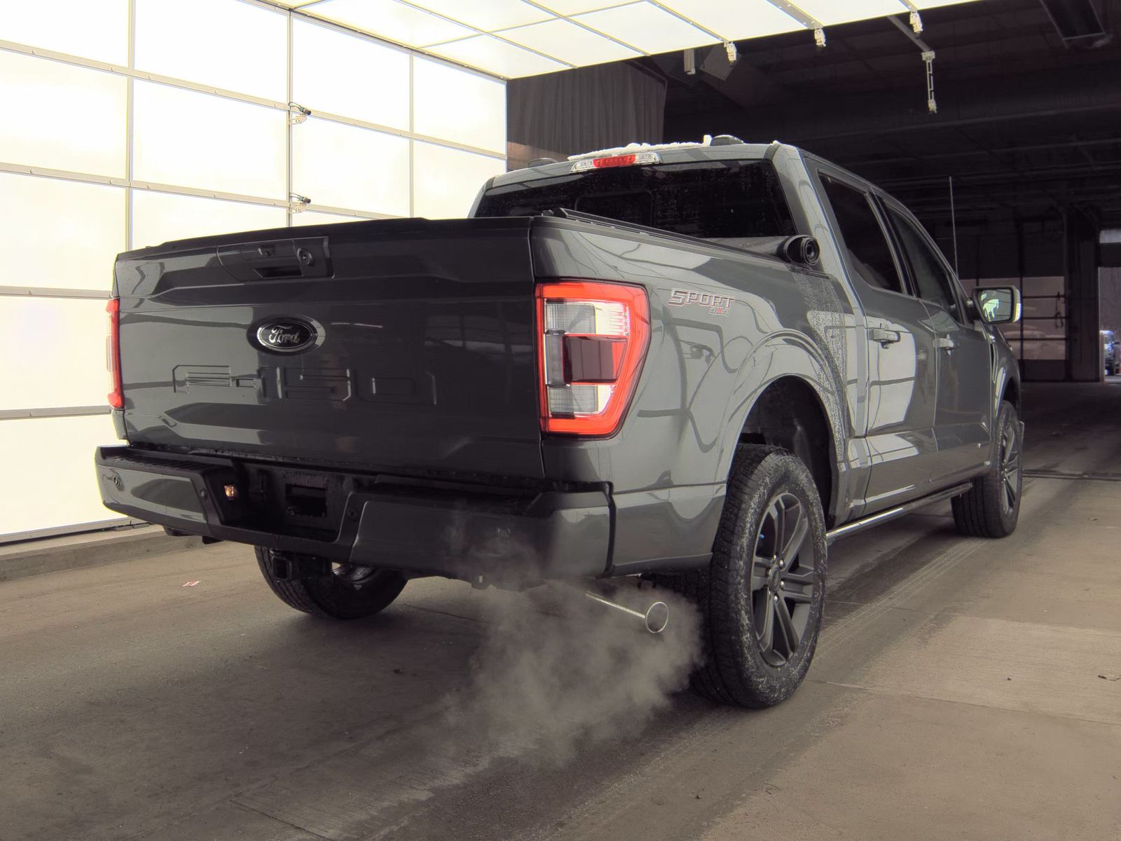 2023 Ford F-150 Hybrid Lariat AWD