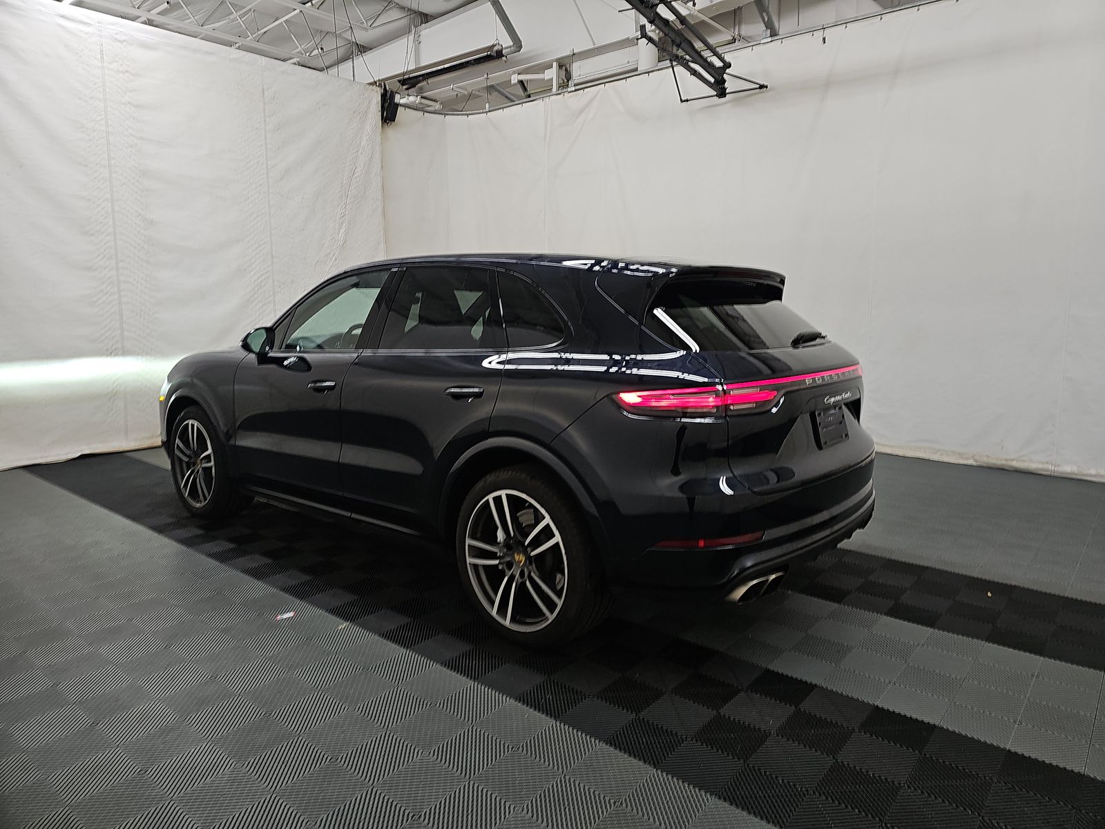 2022 Porsche Cayenne Turbo AWD
