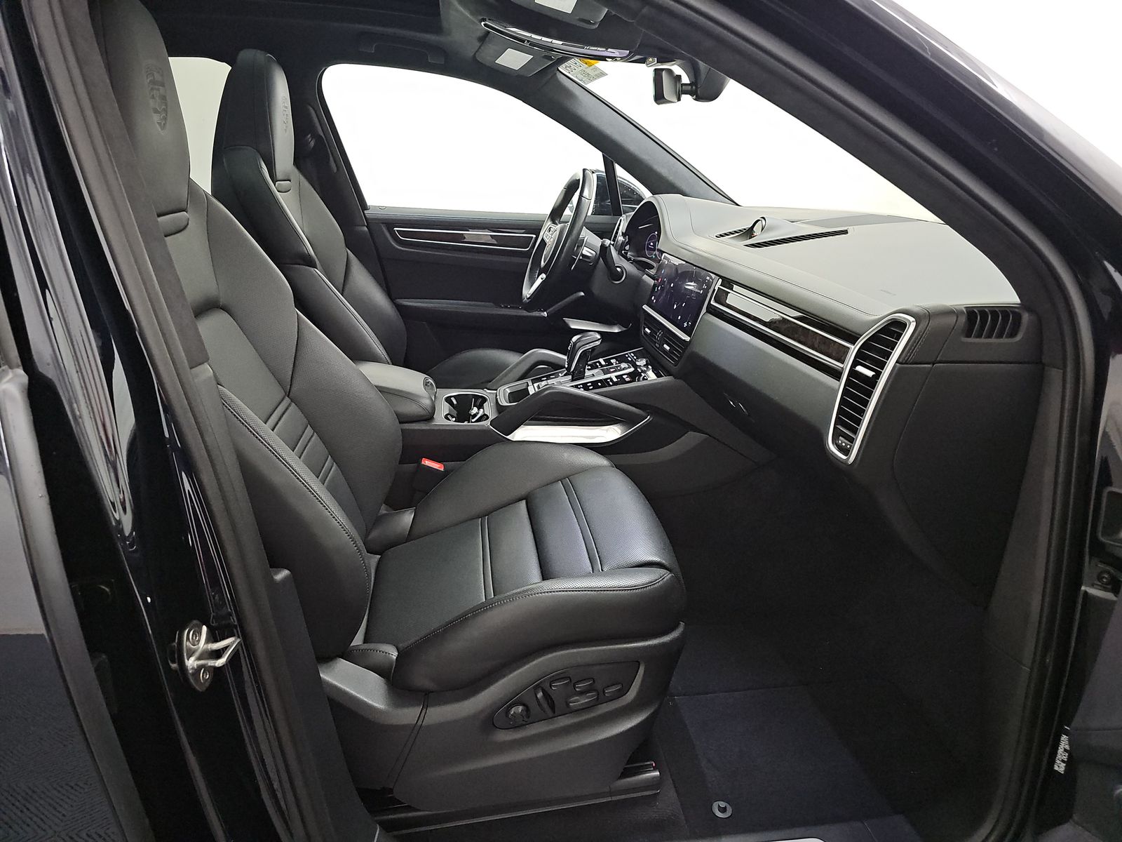 2022 Porsche Cayenne Turbo AWD