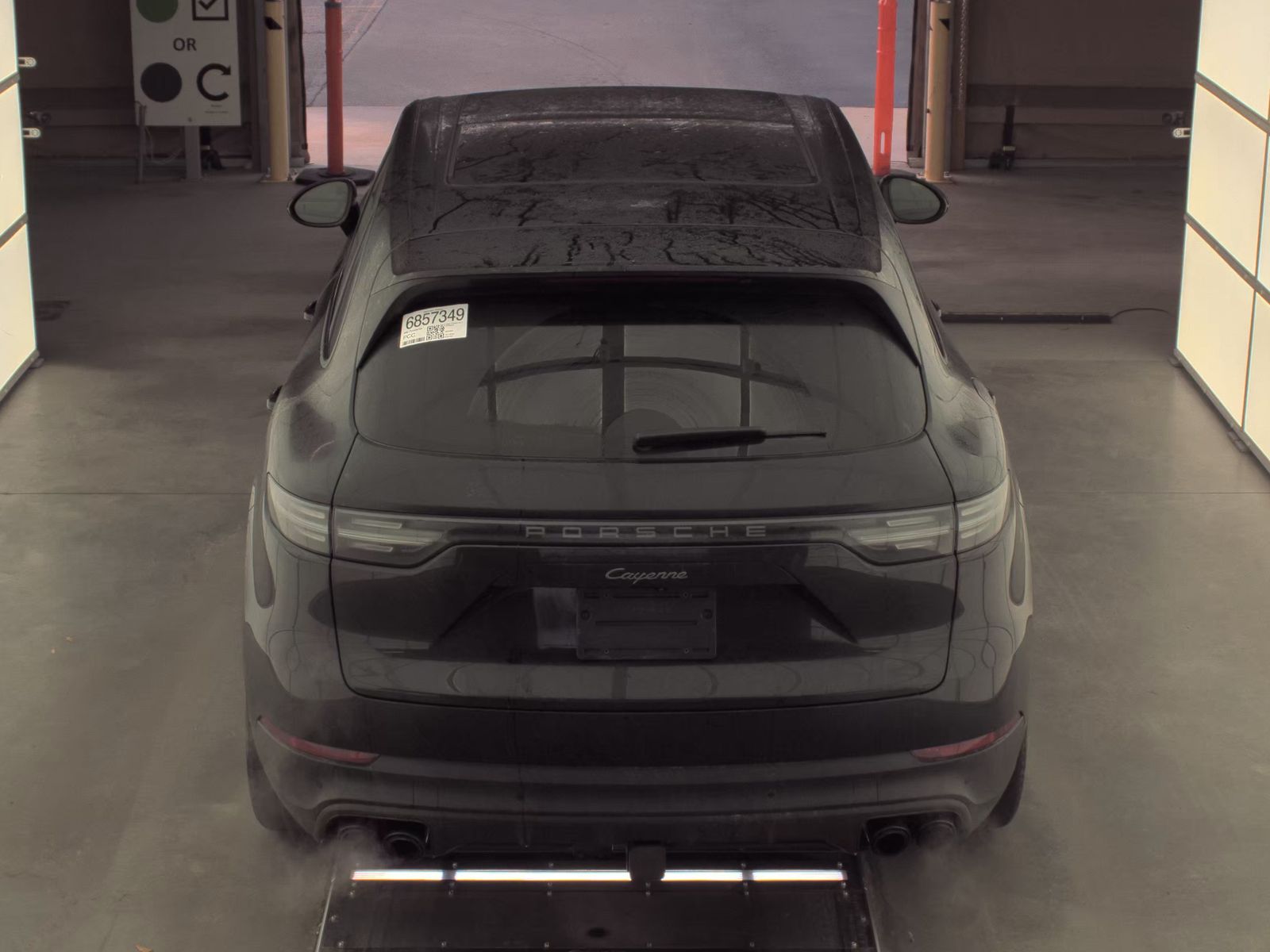 2023 Porsche Cayenne Platinum Edition AWD