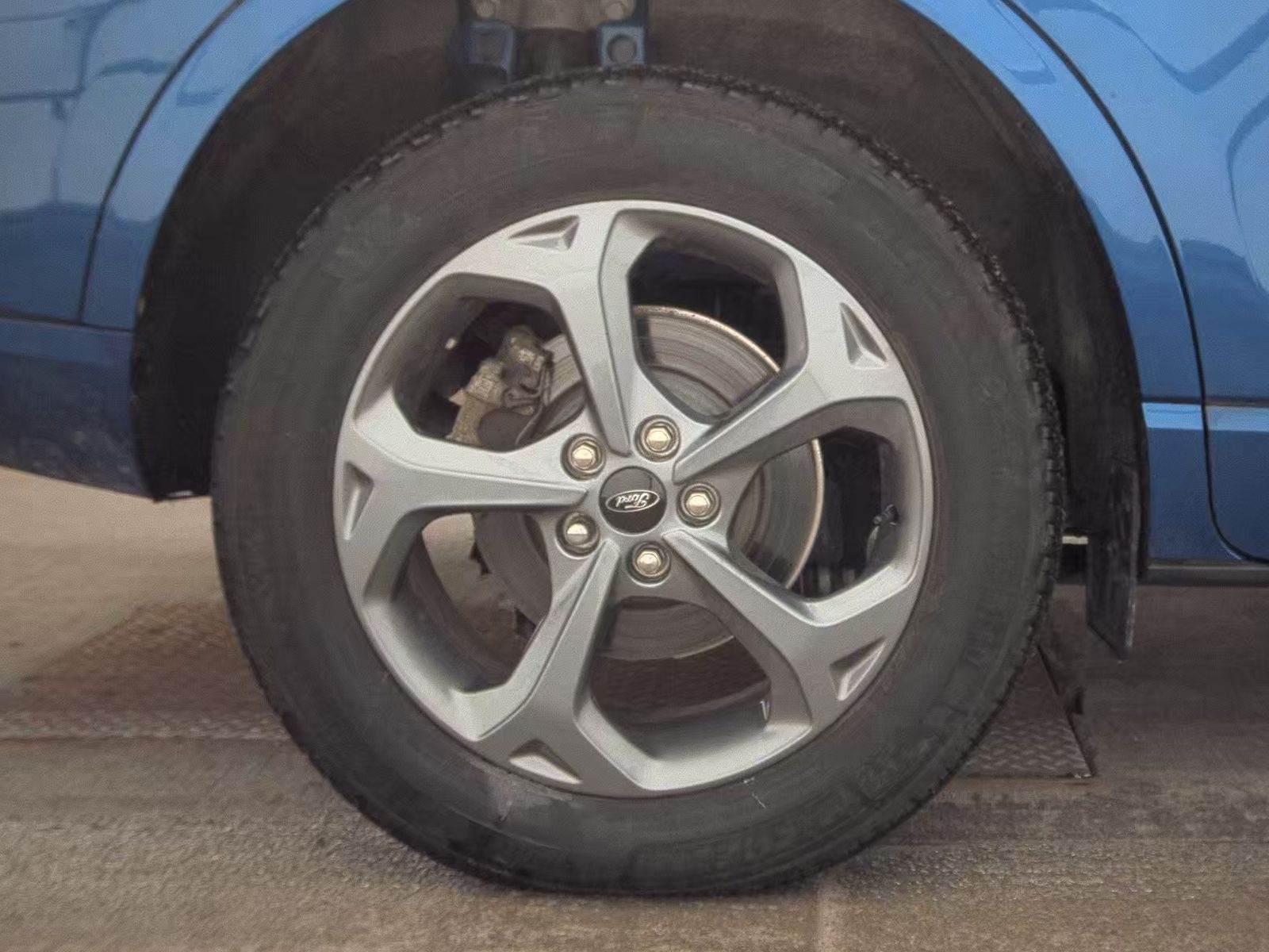 2023 Ford Escape ST-Line Select AWD