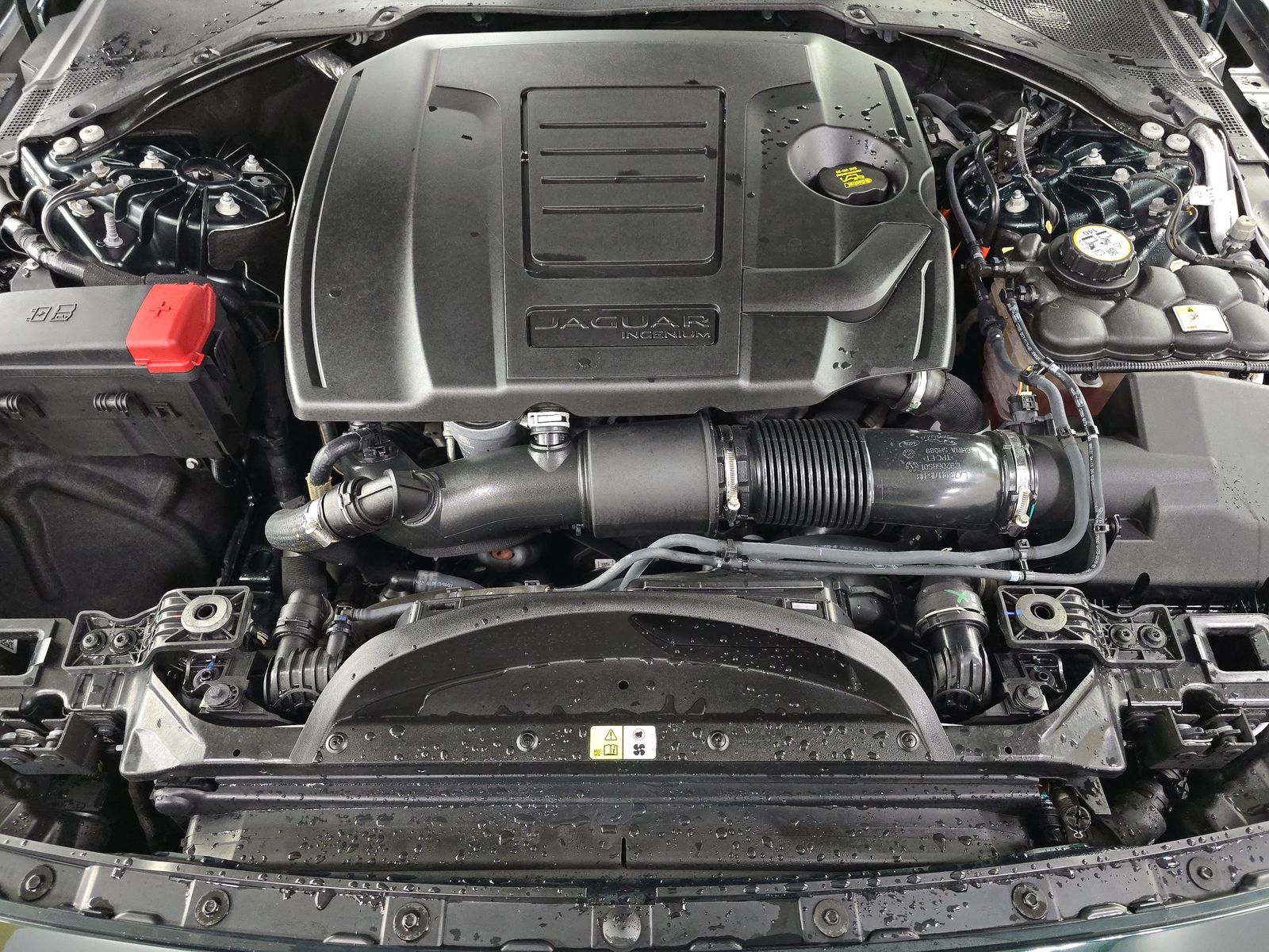 2022 Jaguar XF R-Dynamic SE AWD