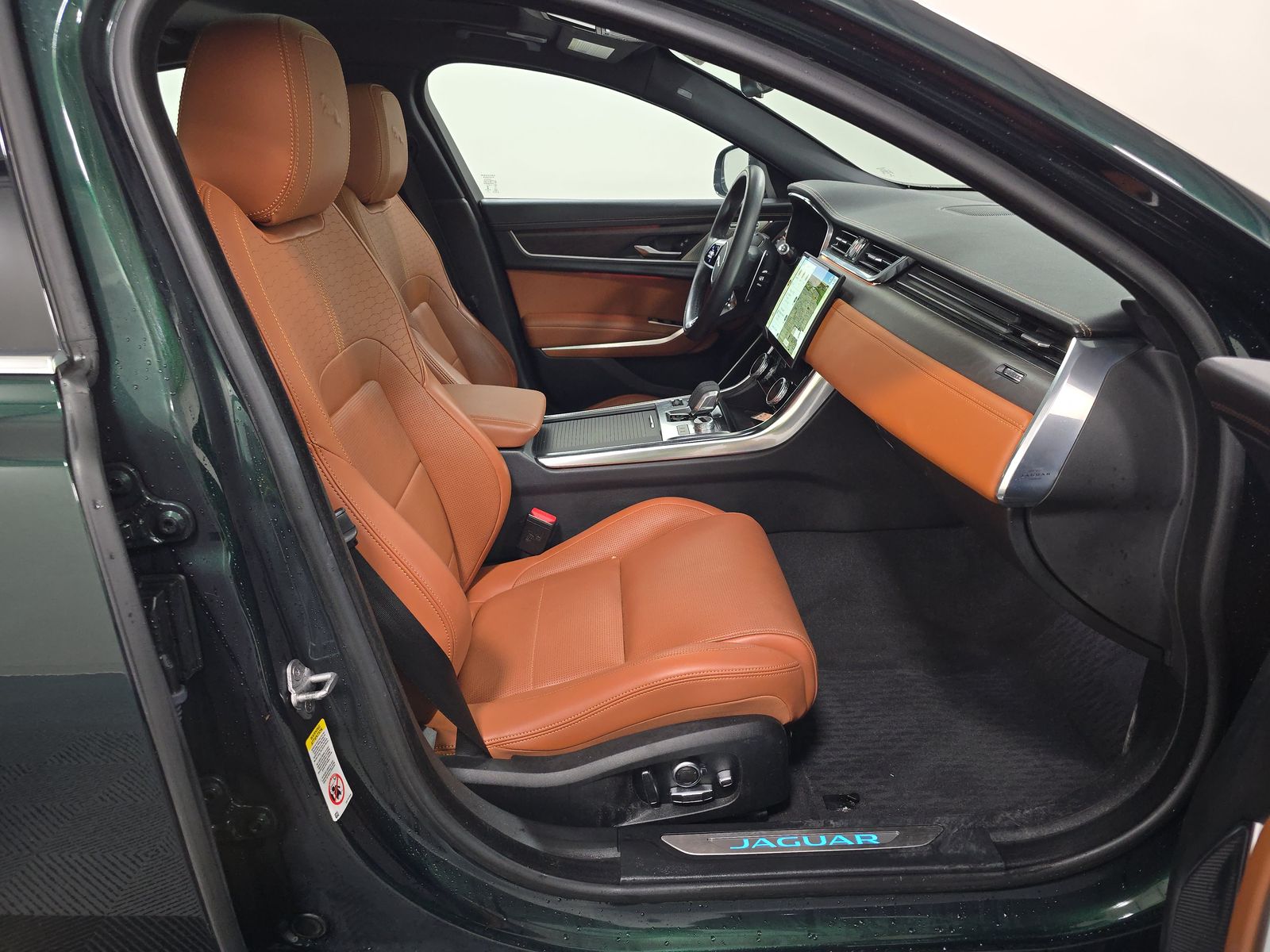 2022 Jaguar XF R-Dynamic SE AWD