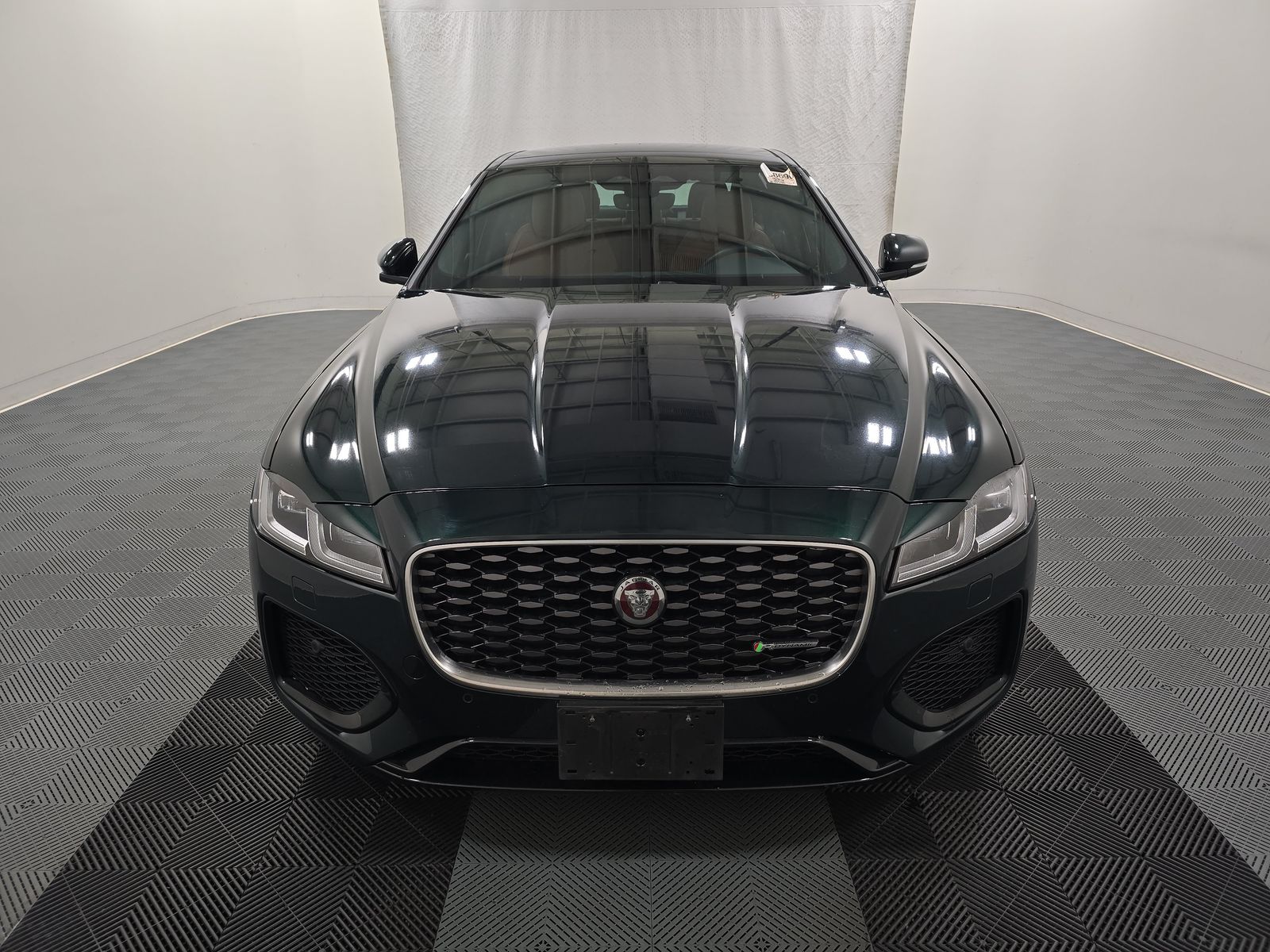 2022 Jaguar XF R-Dynamic SE AWD