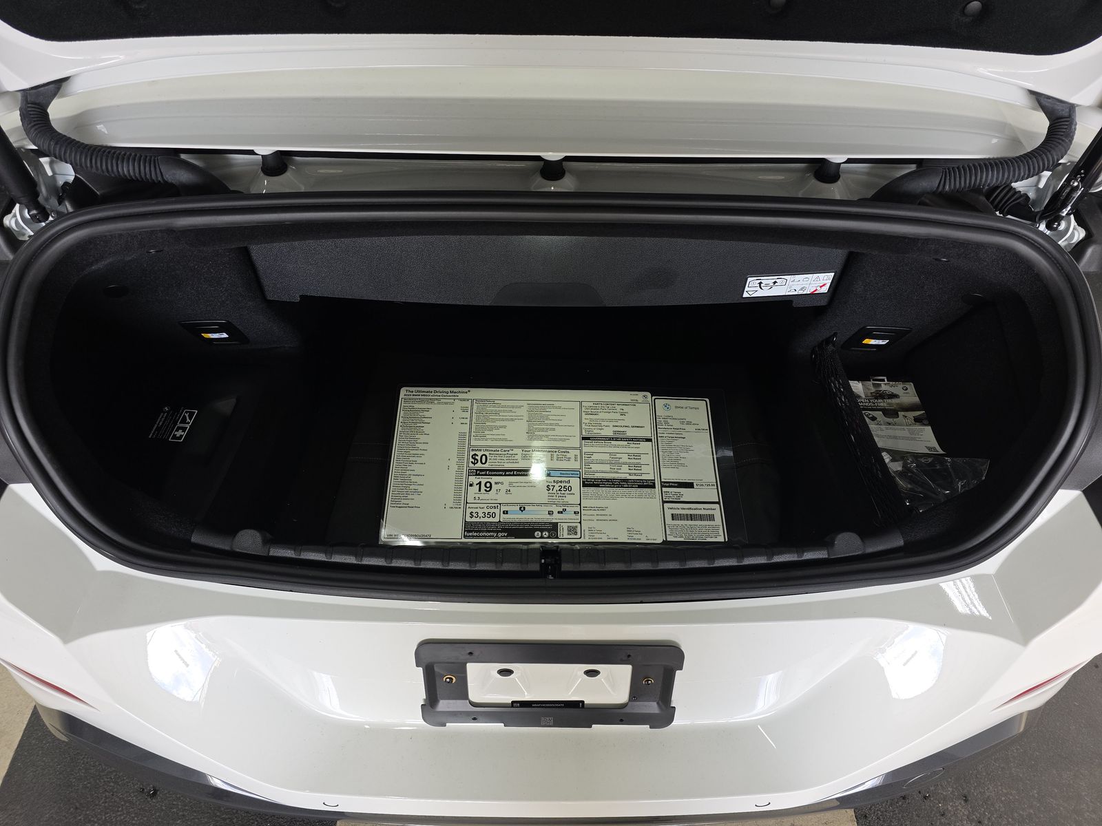 2025 BMW 8 Series M850i xDrive AWD