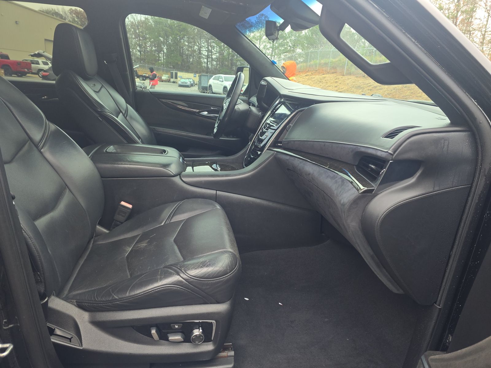 2019 Cadillac Escalade Platinum AWD