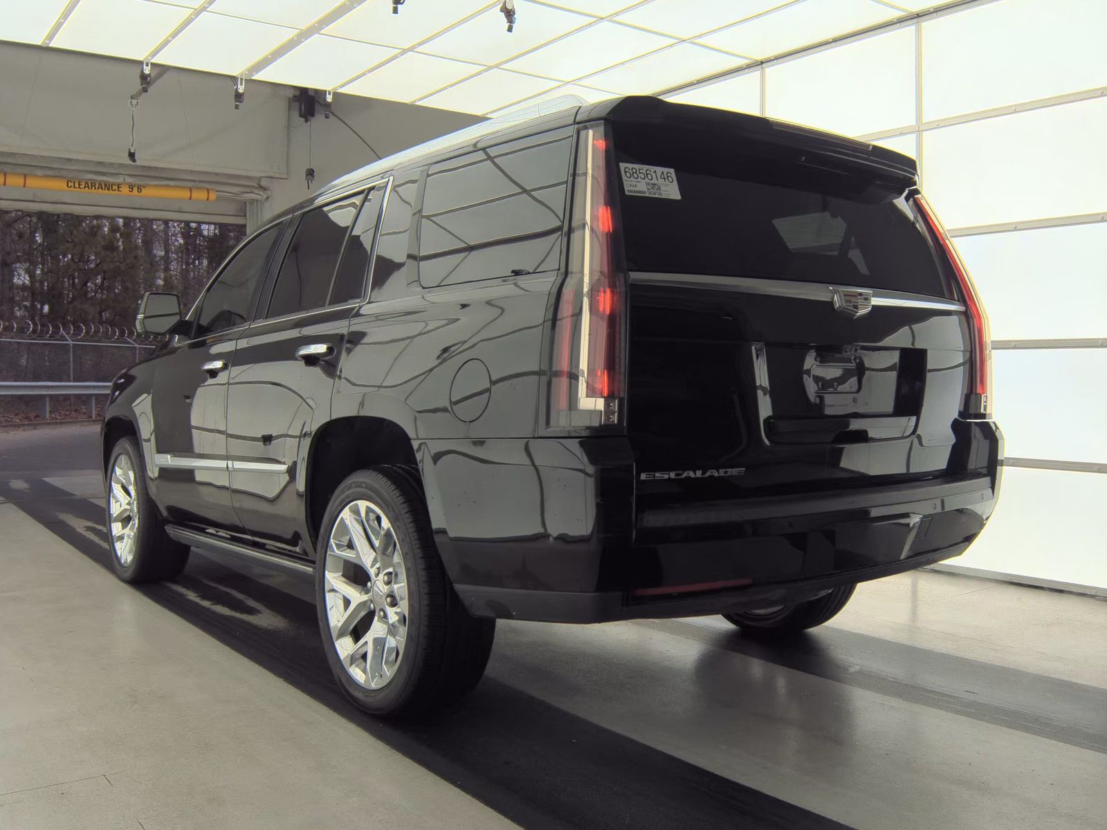 2019 Cadillac Escalade Platinum AWD