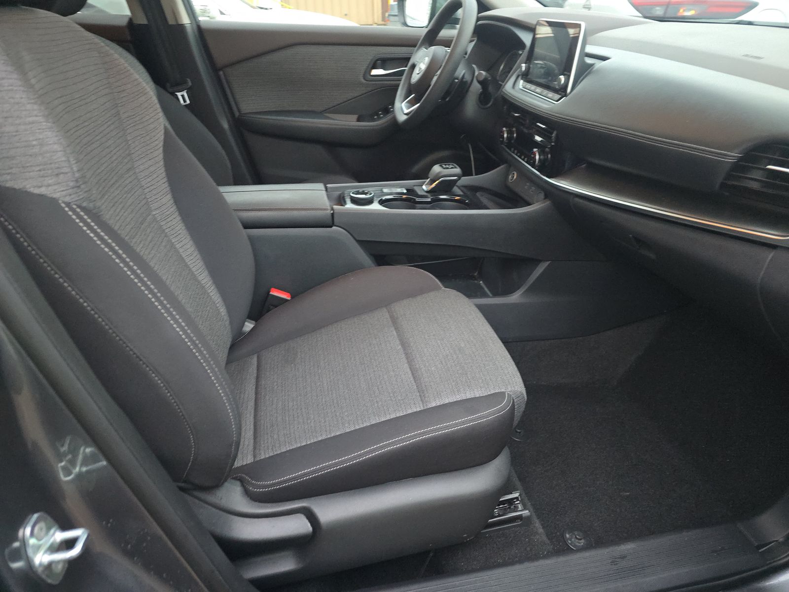 2023 Nissan Rogue SV AWD