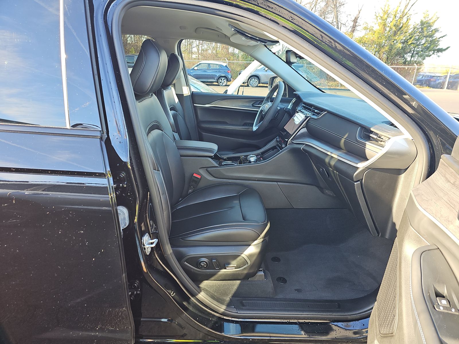 2023 Jeep Grand Cherokee Limited AWD