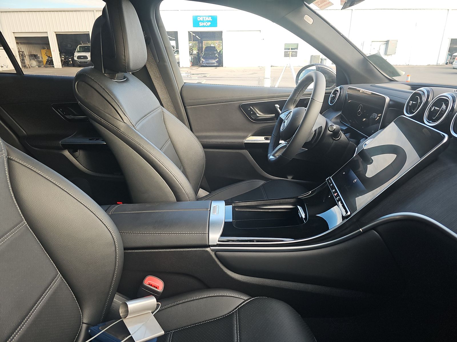 2023 Mercedes-Benz GLC GLC 300 AWD