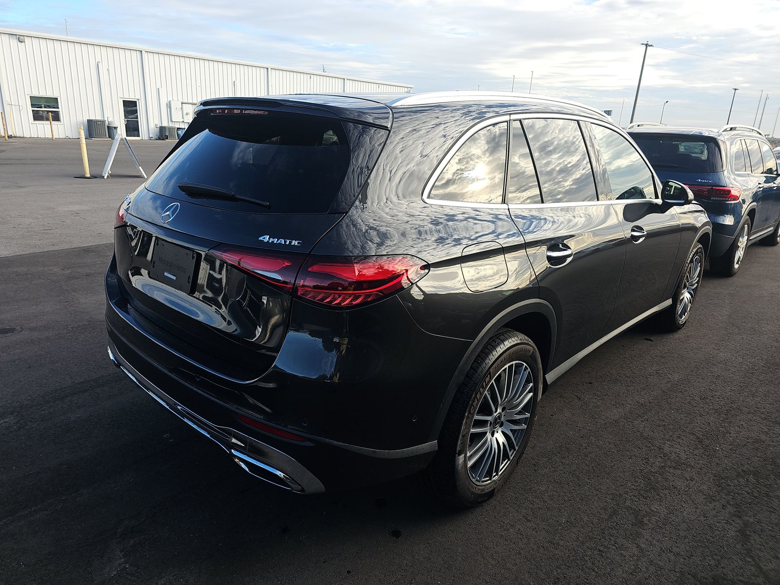 2023 Mercedes-Benz GLC GLC 300 AWD