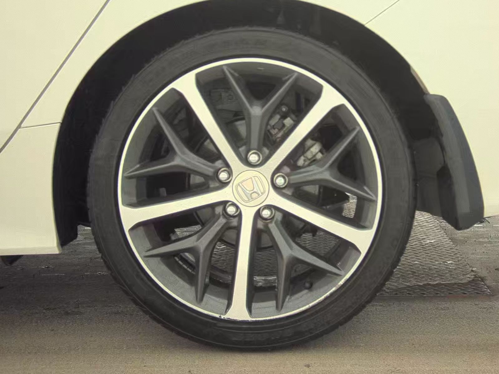 2024 Honda Civic Touring FWD