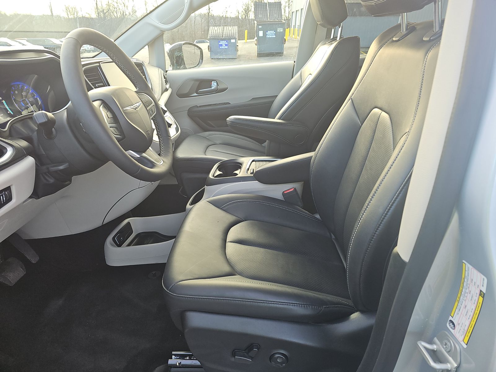 2024 Chrysler Pacifica Touring L FWD