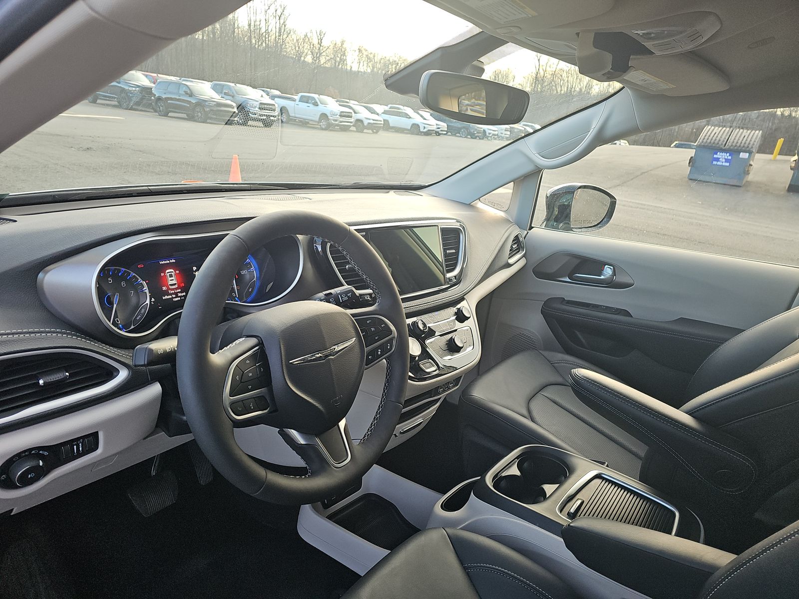 2024 Chrysler Pacifica Touring L FWD