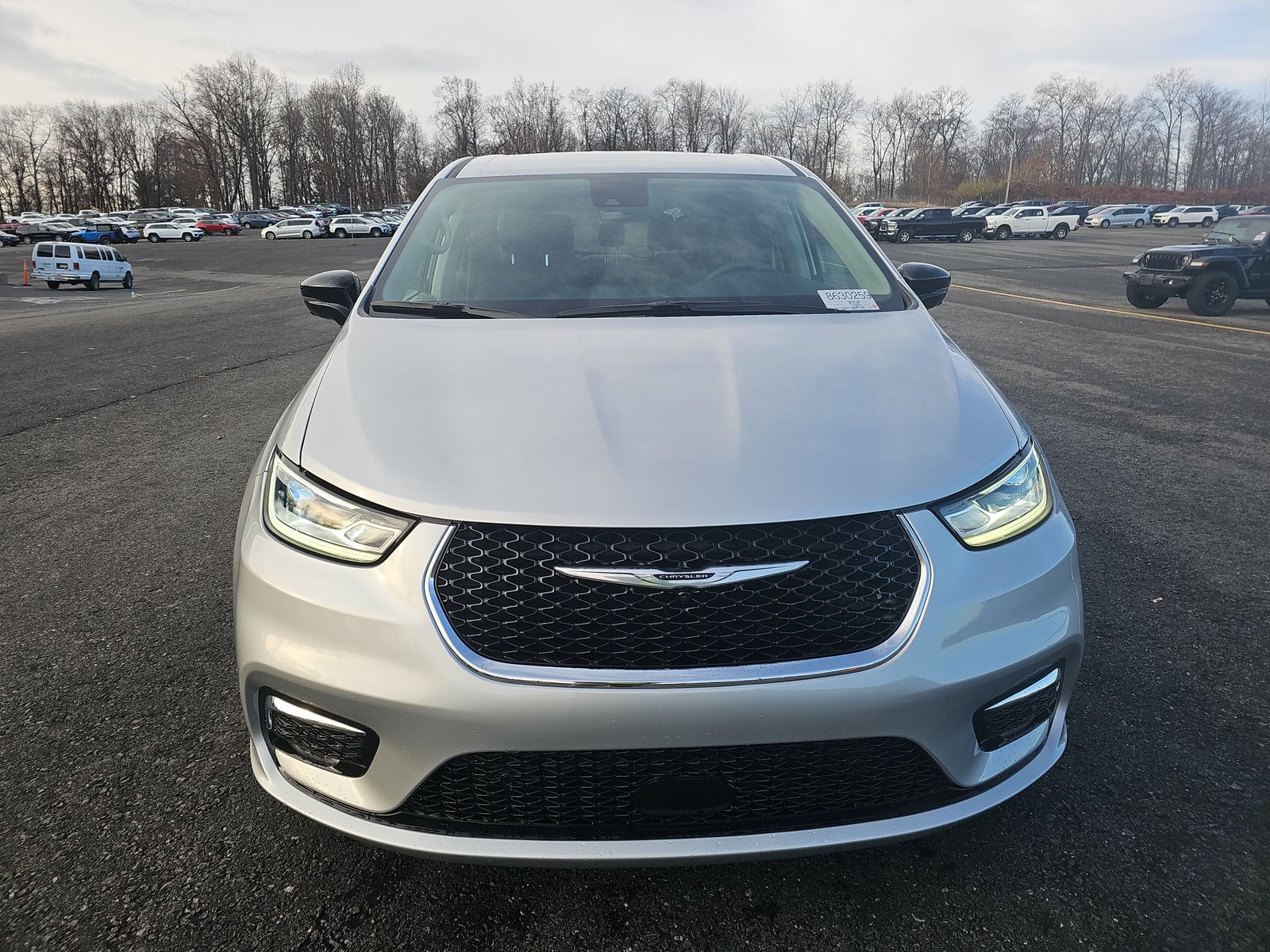 2024 Chrysler Pacifica Touring L FWD