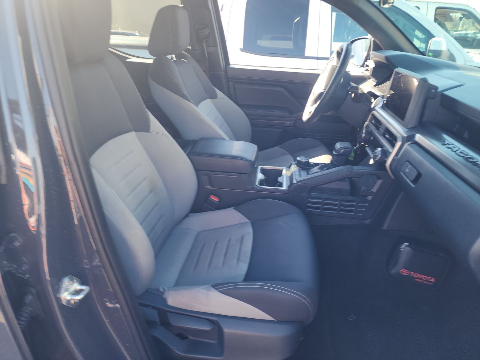 2025 Toyota Tacoma TRD Off-Road AWD