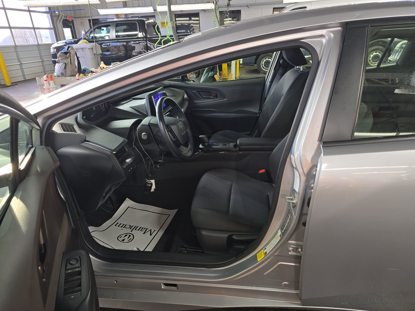 2024 Toyota Prius LE FWD