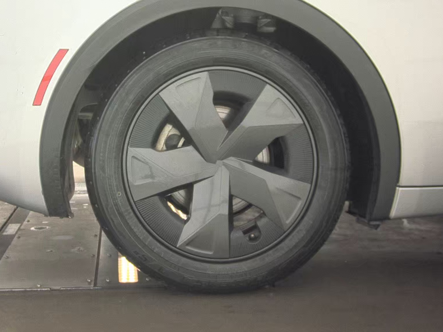 2024 Toyota Prius LE FWD