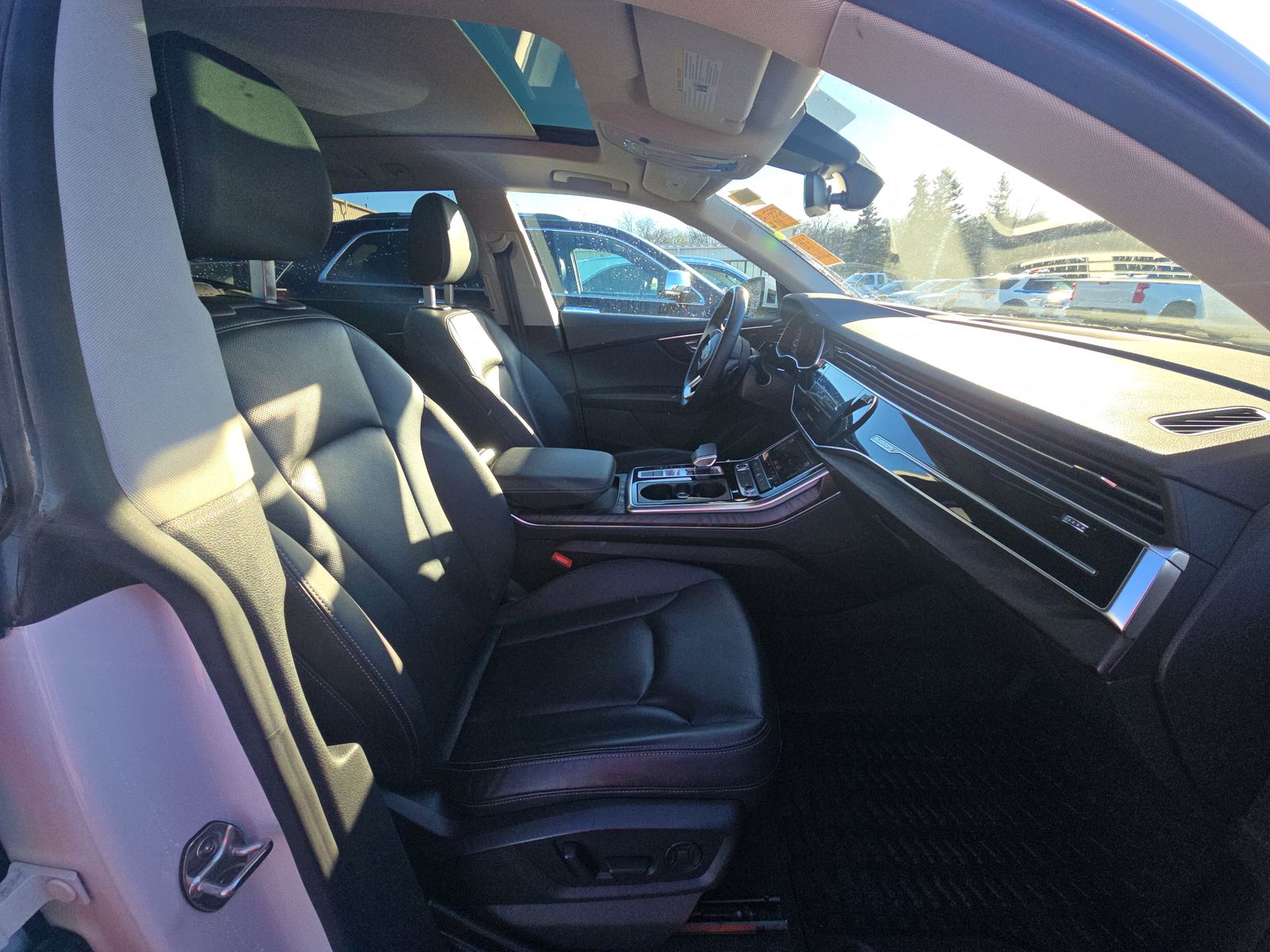 2022 Audi Q8 Premium Plus AWD