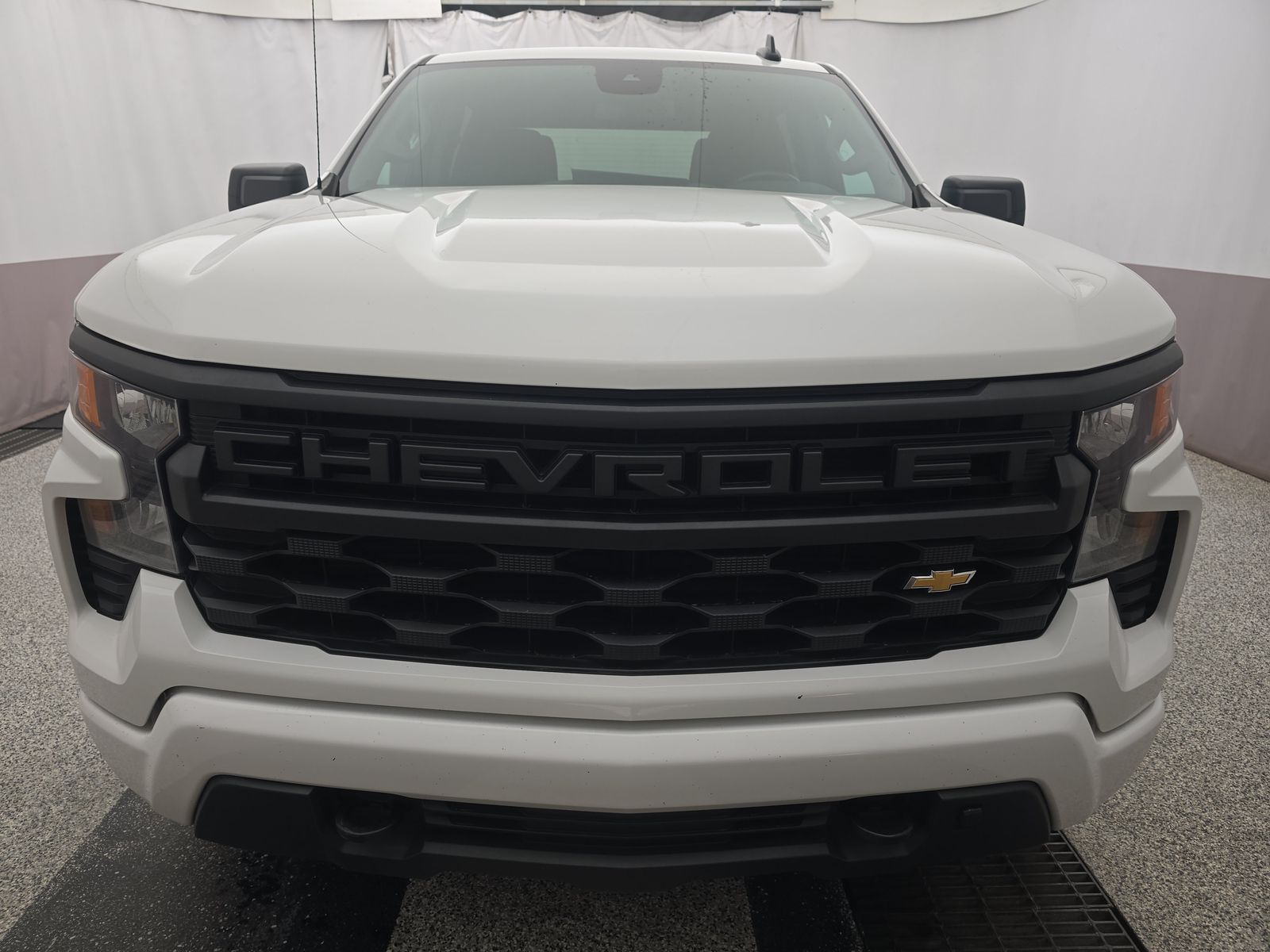 2023 Chevrolet Silverado 1500 Custom AWD