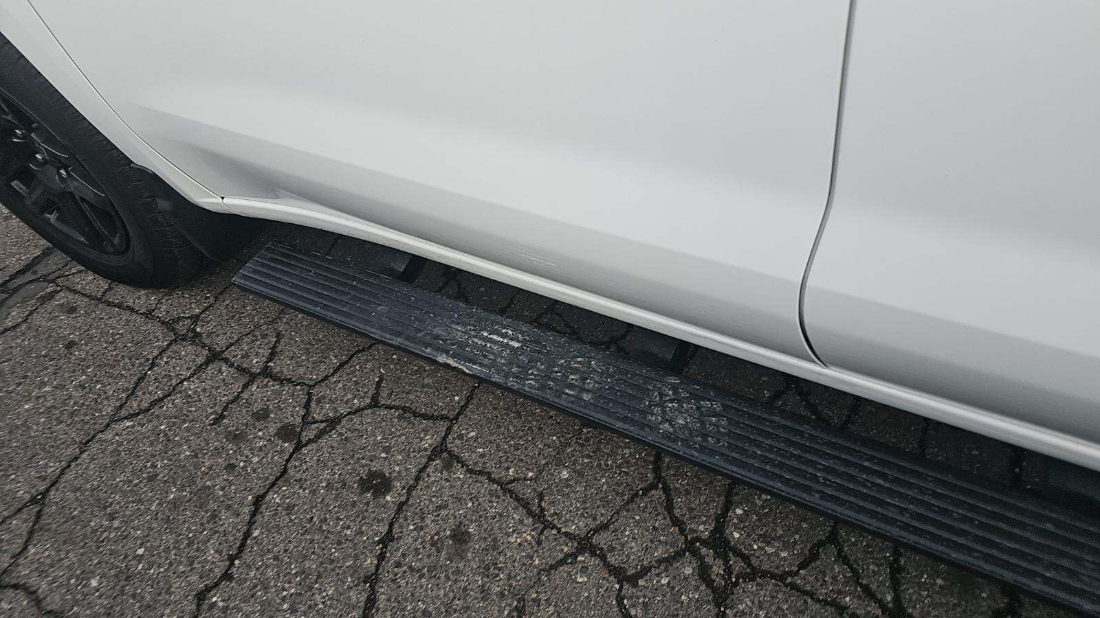 2023 Chevrolet Silverado 1500 Custom AWD