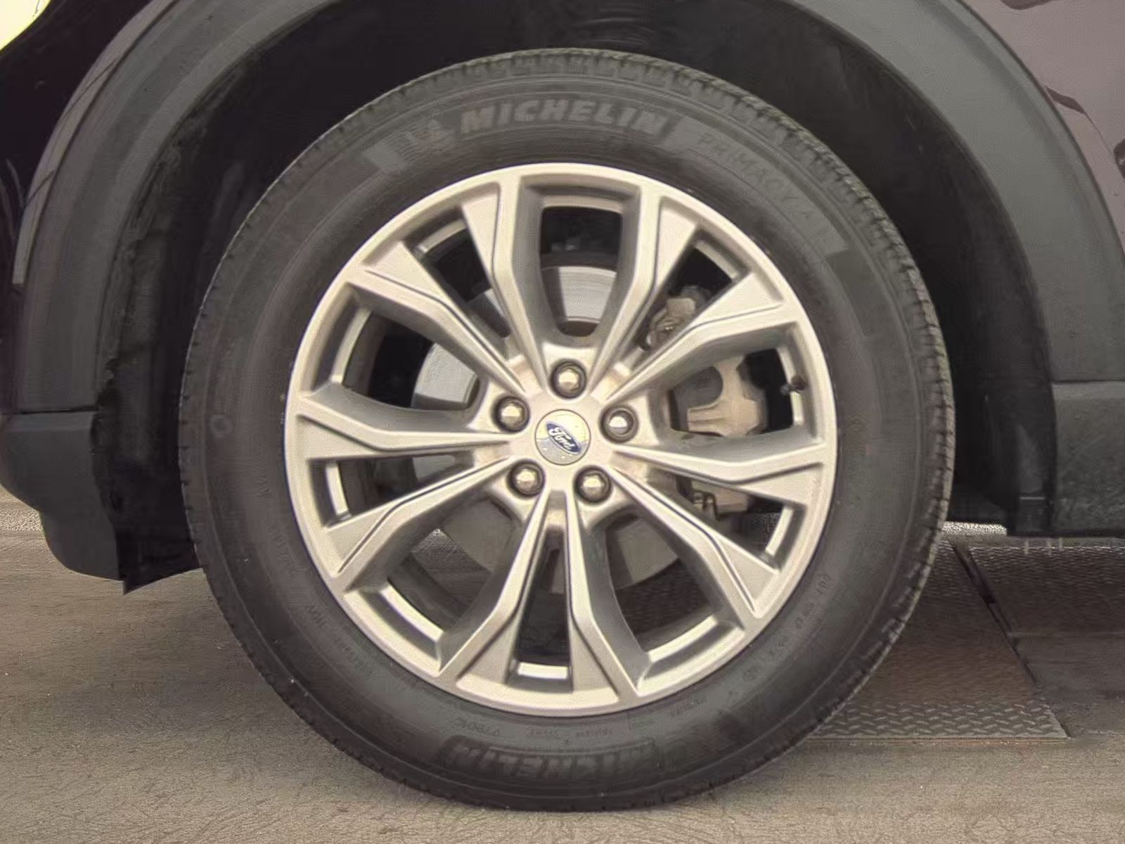 2022 Ford Explorer Limited AWD