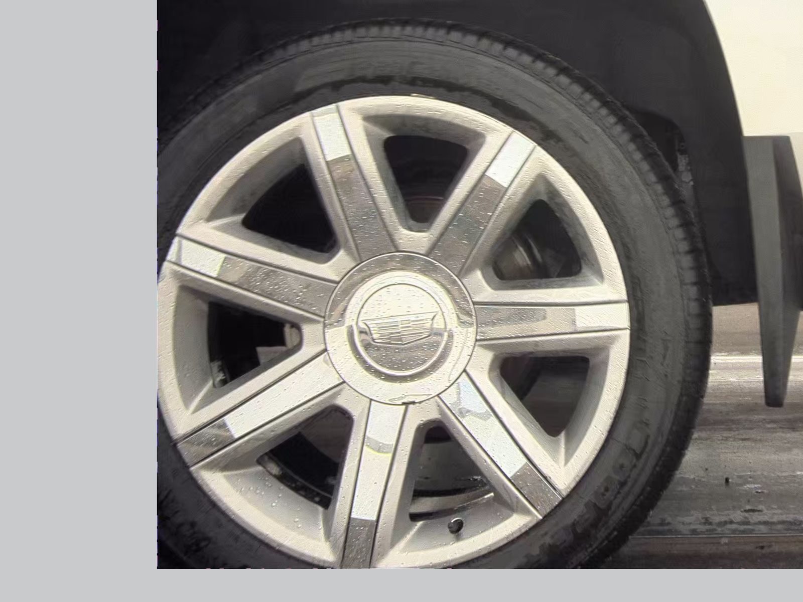 2018 Cadillac Escalade ESV Luxury AWD