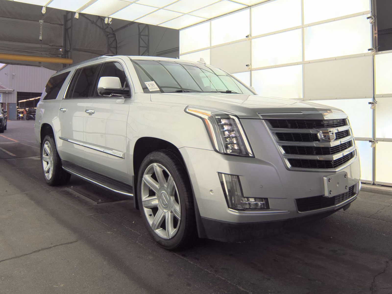 2018 Cadillac Escalade ESV Luxury AWD