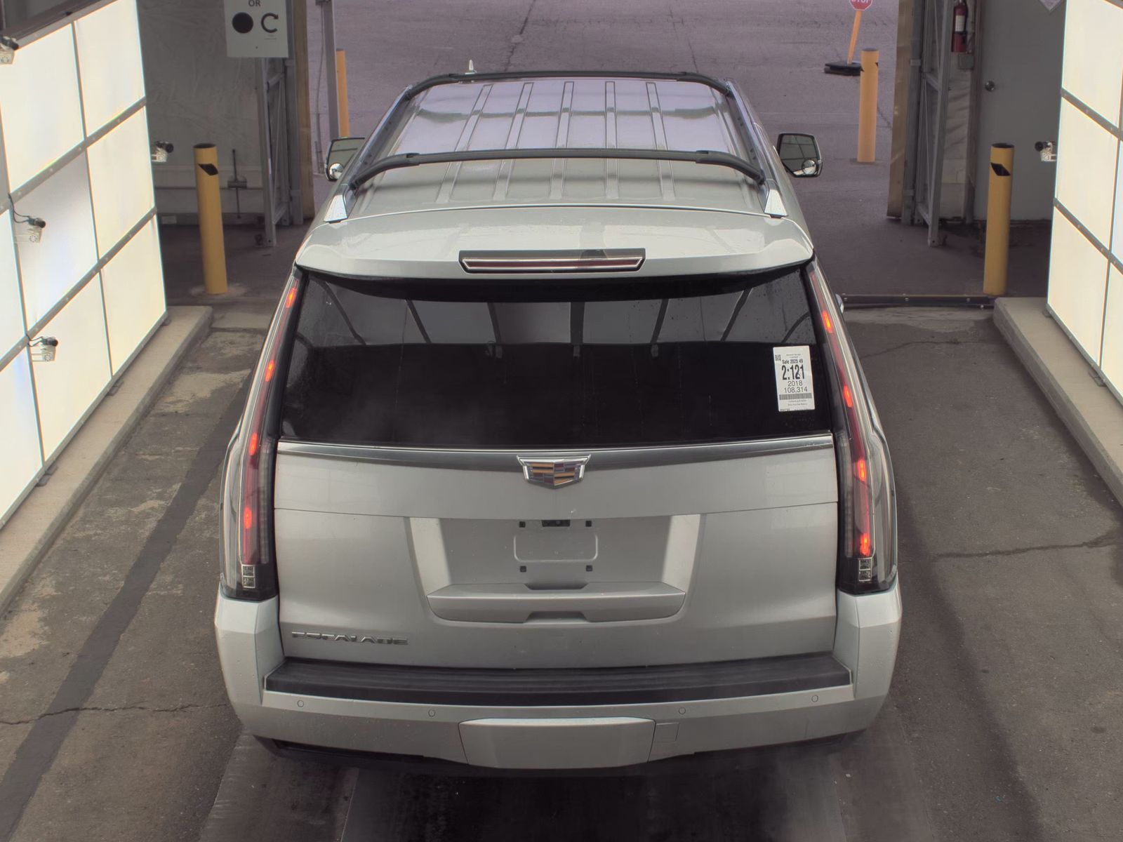 2018 Cadillac Escalade ESV Luxury AWD