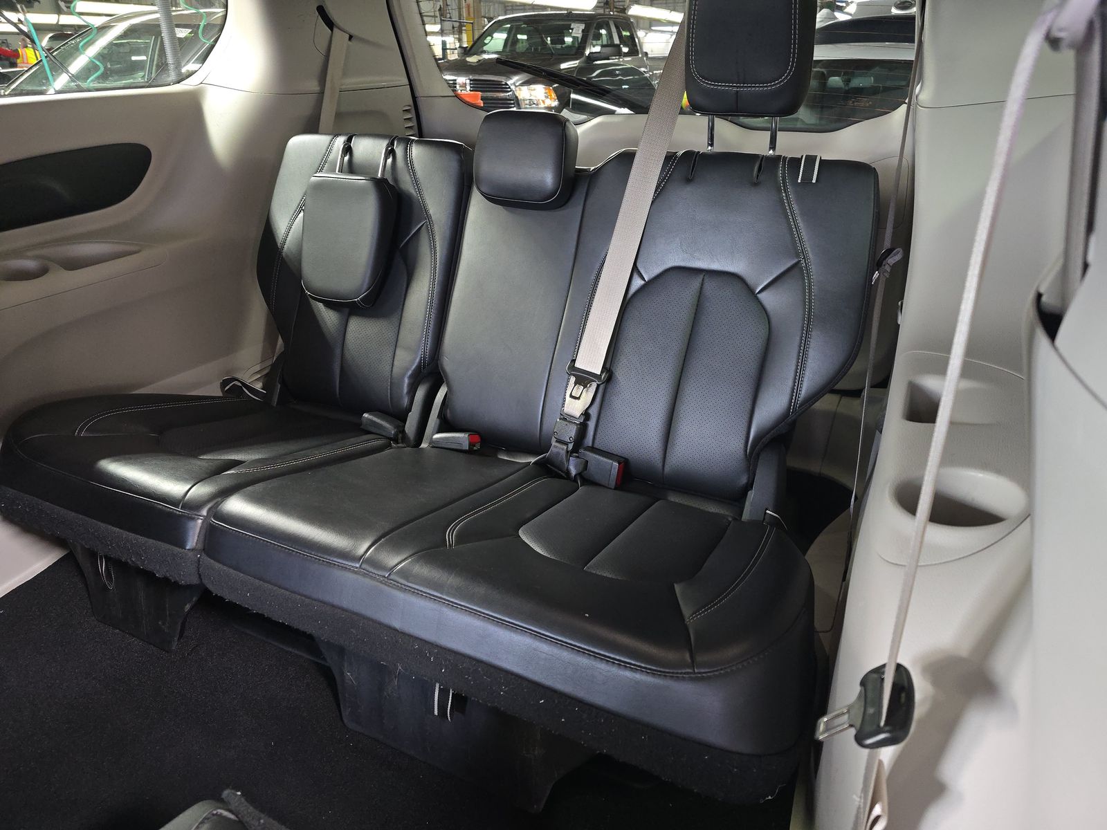 2024 Chrysler Pacifica Touring L FWD