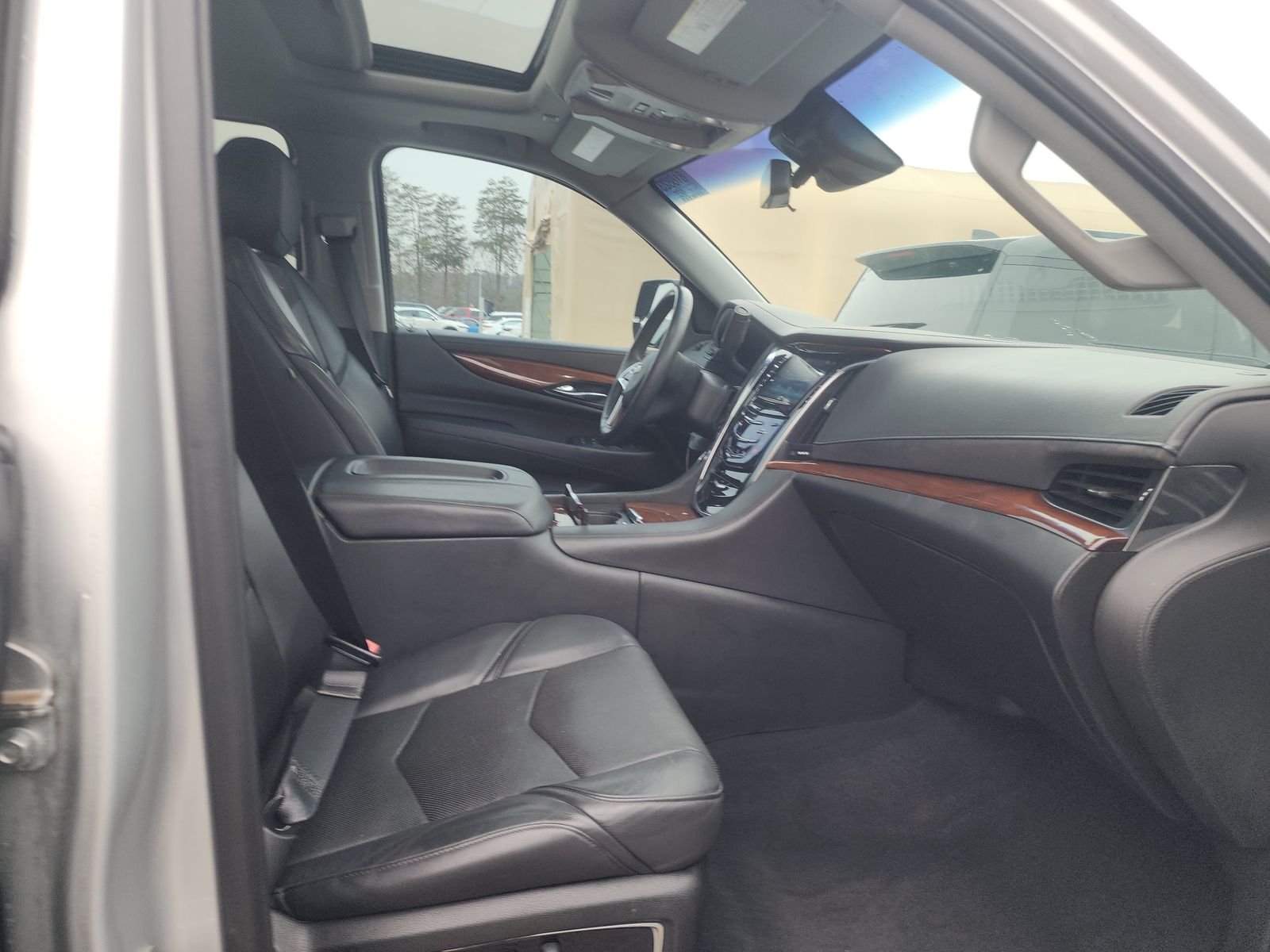 2018 Cadillac Escalade ESV Luxury AWD