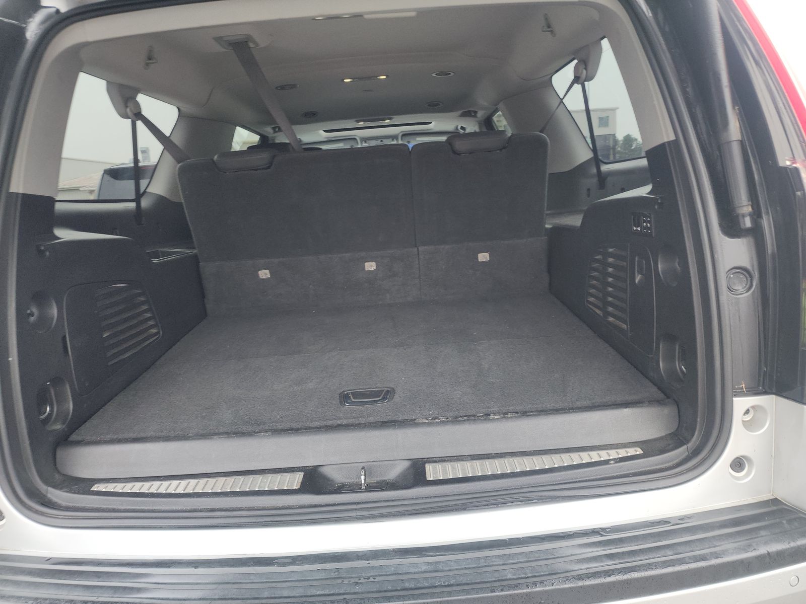 2018 Cadillac Escalade ESV Luxury AWD