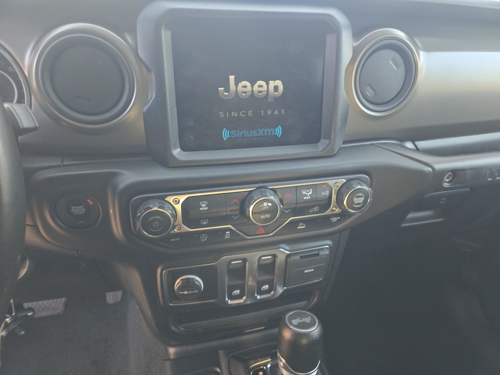 2022 Jeep Wrangler Willys Edition AWD