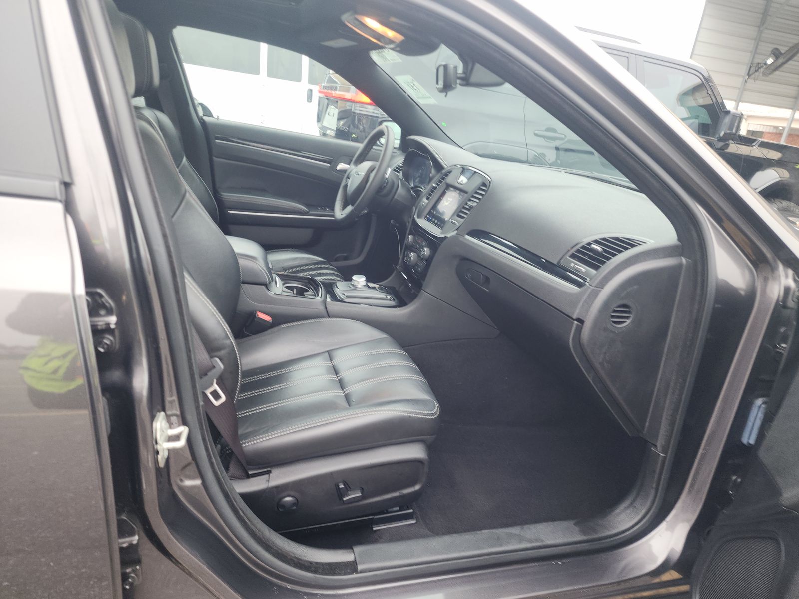 2023 Chrysler 300 300S RWD