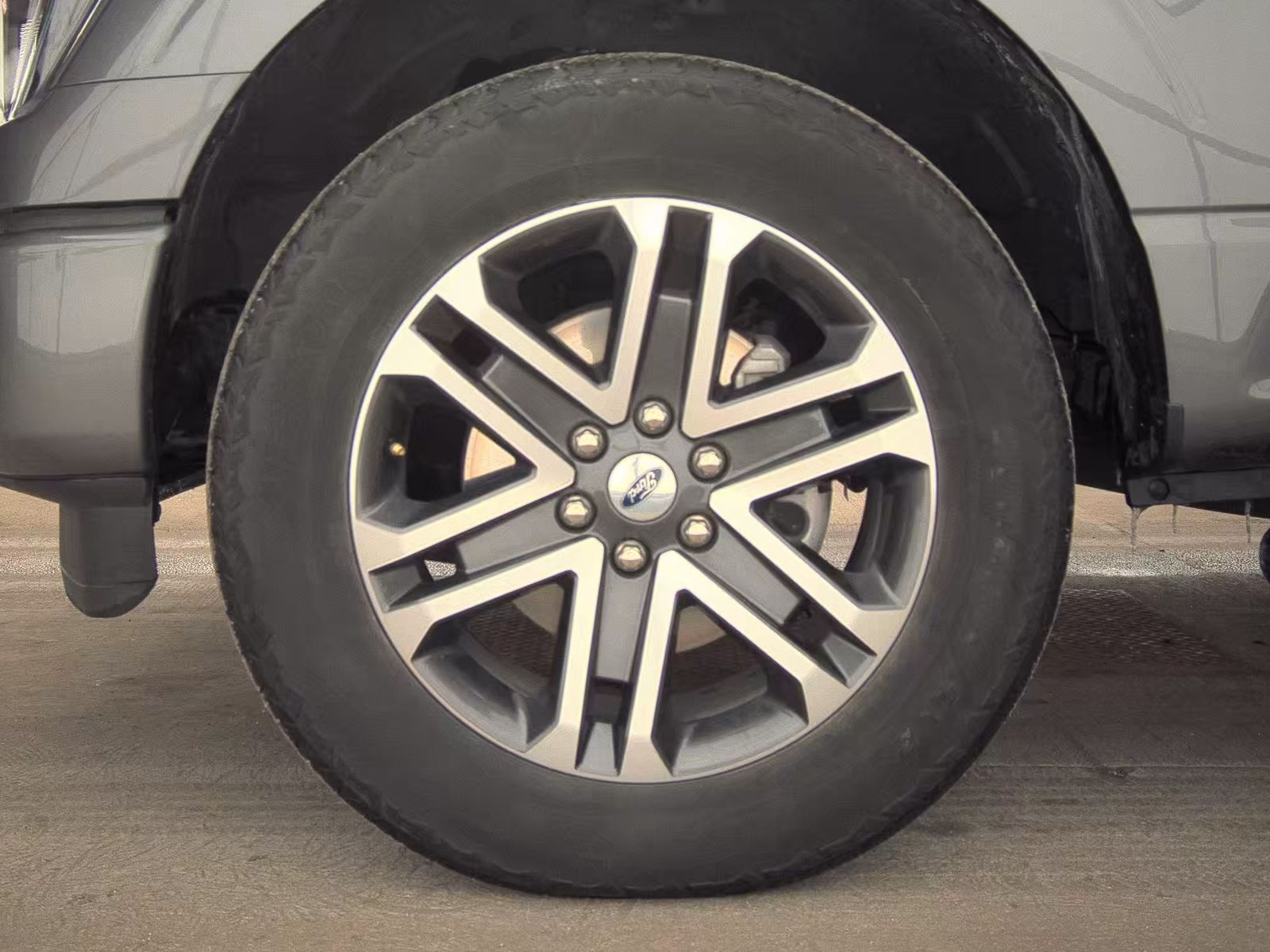 2023 Ford F-150 XL AWD