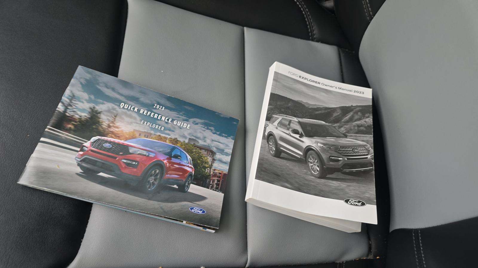 2023 Ford Explorer XLT AWD