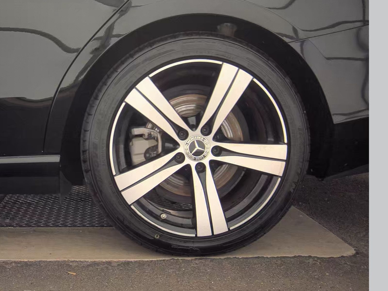 2023 Mercedes-Benz C-Class C 300 RWD